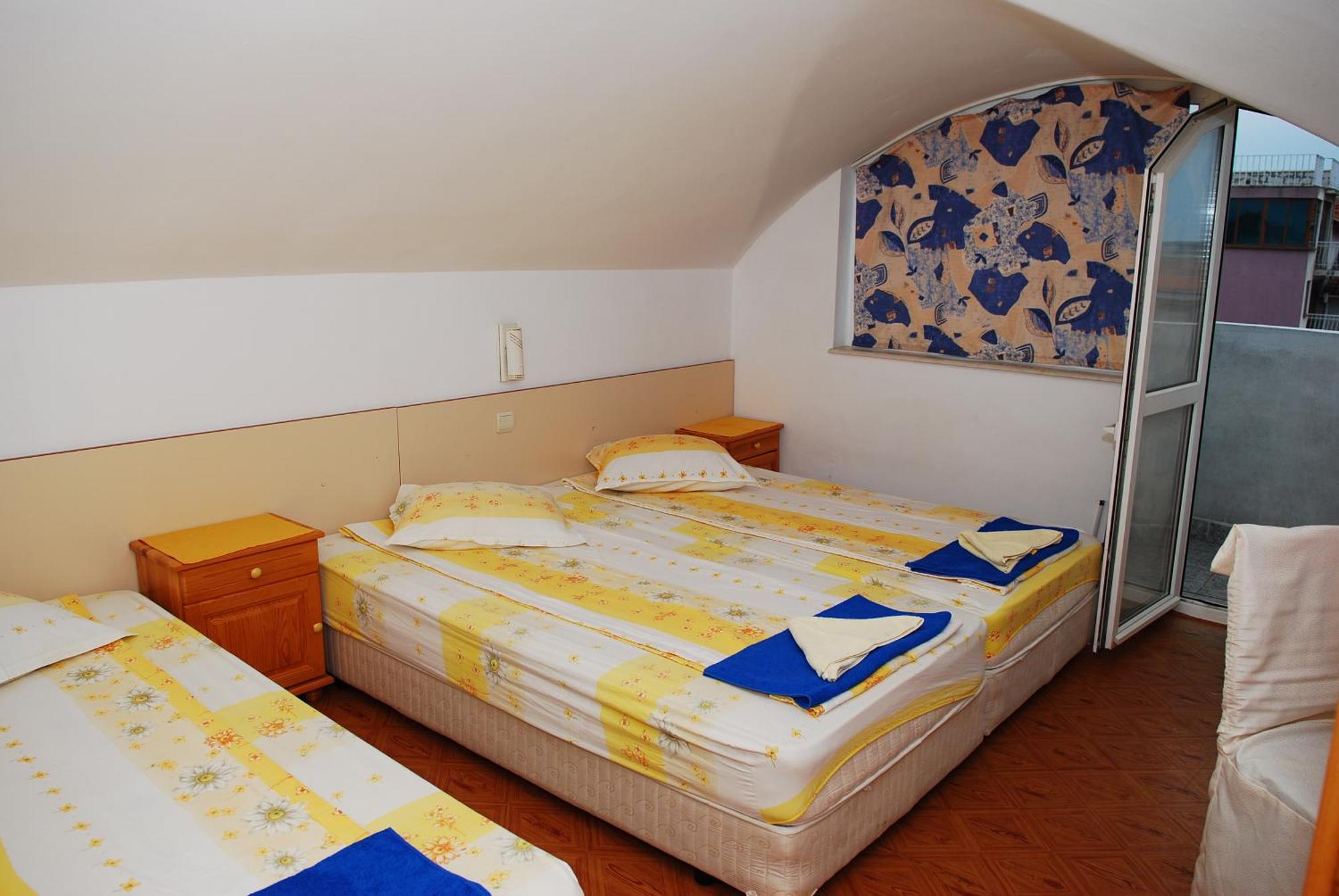 Guest House Markovi Ravda Quarto foto